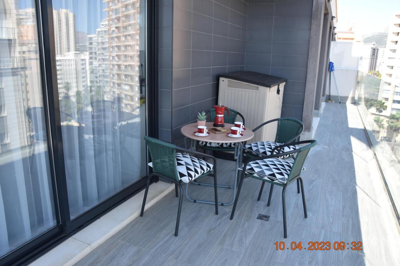 Sea View And Ifach Calpe Apartment Exterior foto